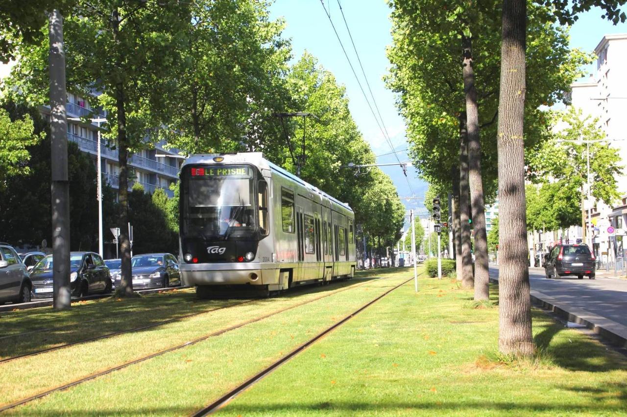 Le 1970 Grenoble Exterior foto